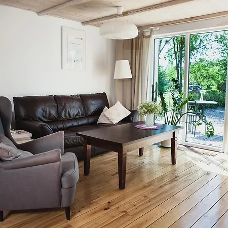 Saka Vacation House 4*