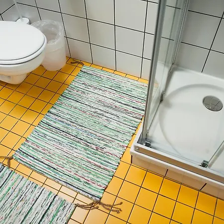 Guest house Saka Vacation House